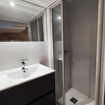 Mini Con Todo Lo Necesario En Apartament Lugo